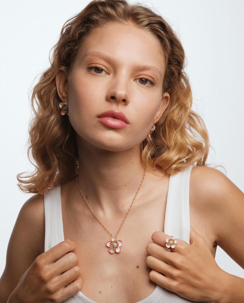 Apple Blossom Pendant Necklace | AUDC3041 - Les Nereides