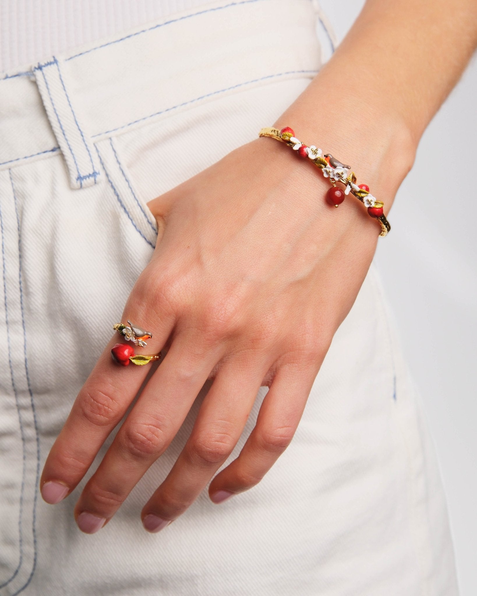 Apple, Robin, Bee And Apple Blossom Cuff Bracelet | AUDC2011 - Les Nereides