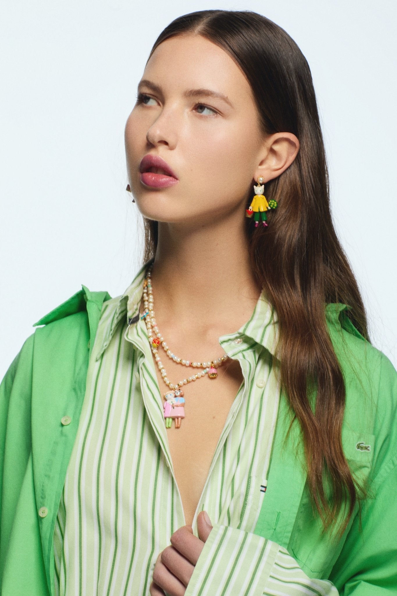 Artificial pearl, cat and dog pendant necklace | AVHP3021 - Les Nereides