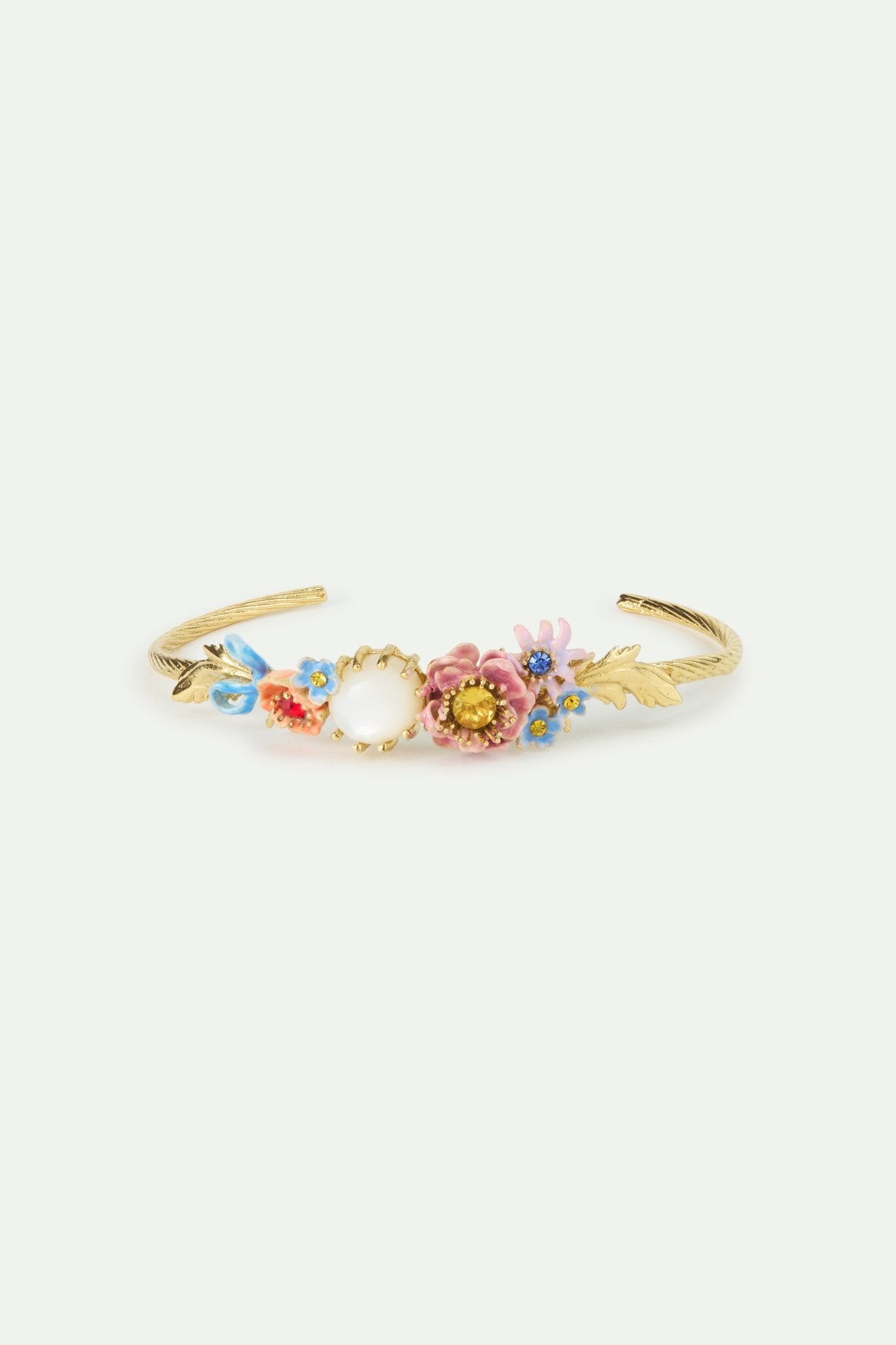 Bangle bracelet adorned with pink and blue flower and mother of pearl round stone | AVVE2011 - Les Nereides