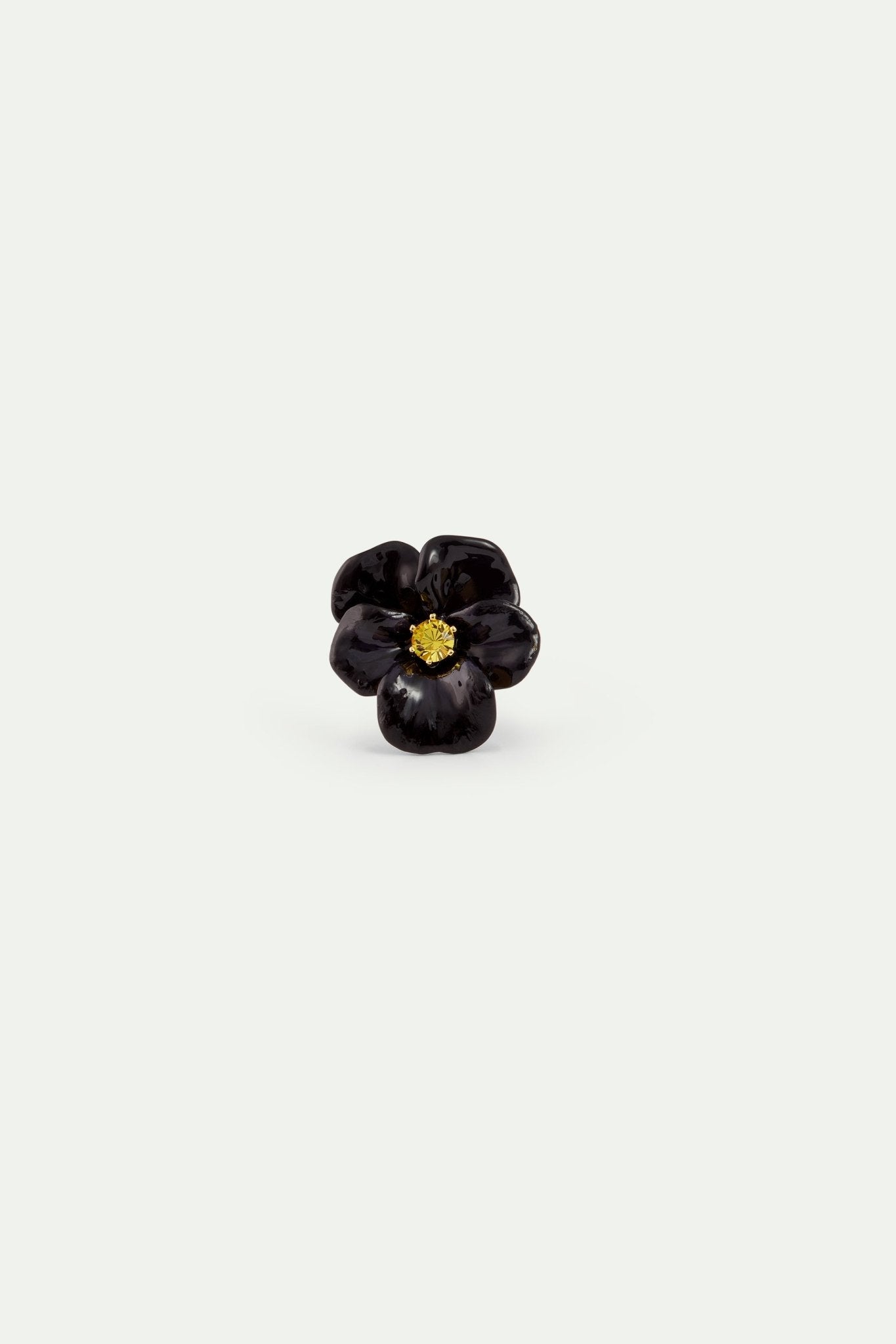 Black Pansy And Faceted Crystal Cocktail Ring | AYMP6031 - Les Nereides Paris