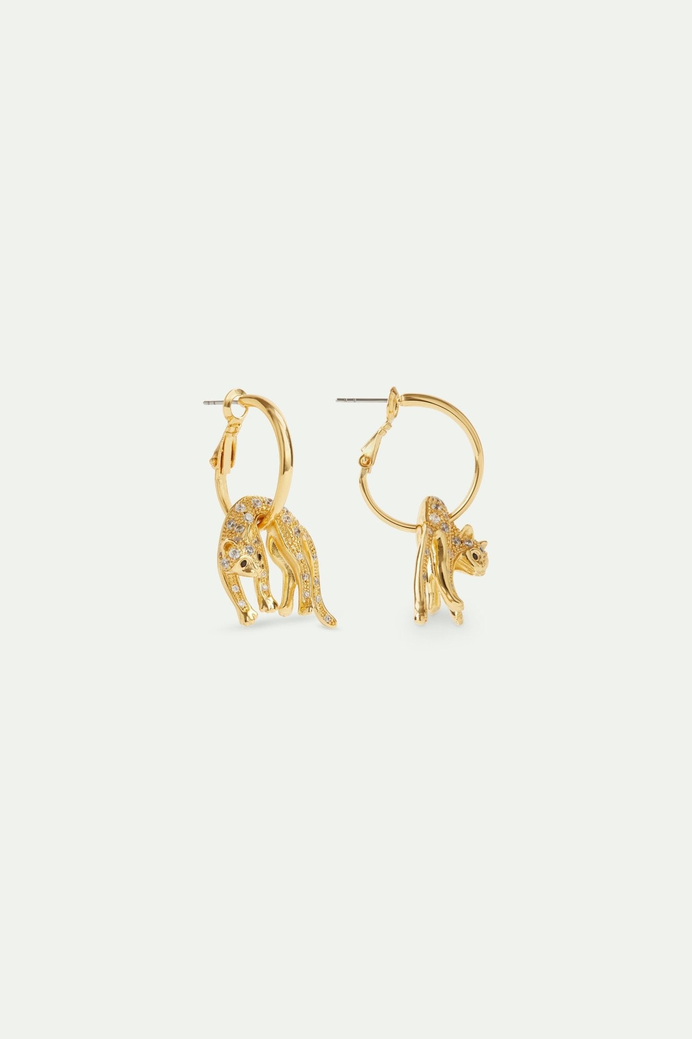 Cat and crystal golden hoop earrings | AVLA1021 - Les Nereides