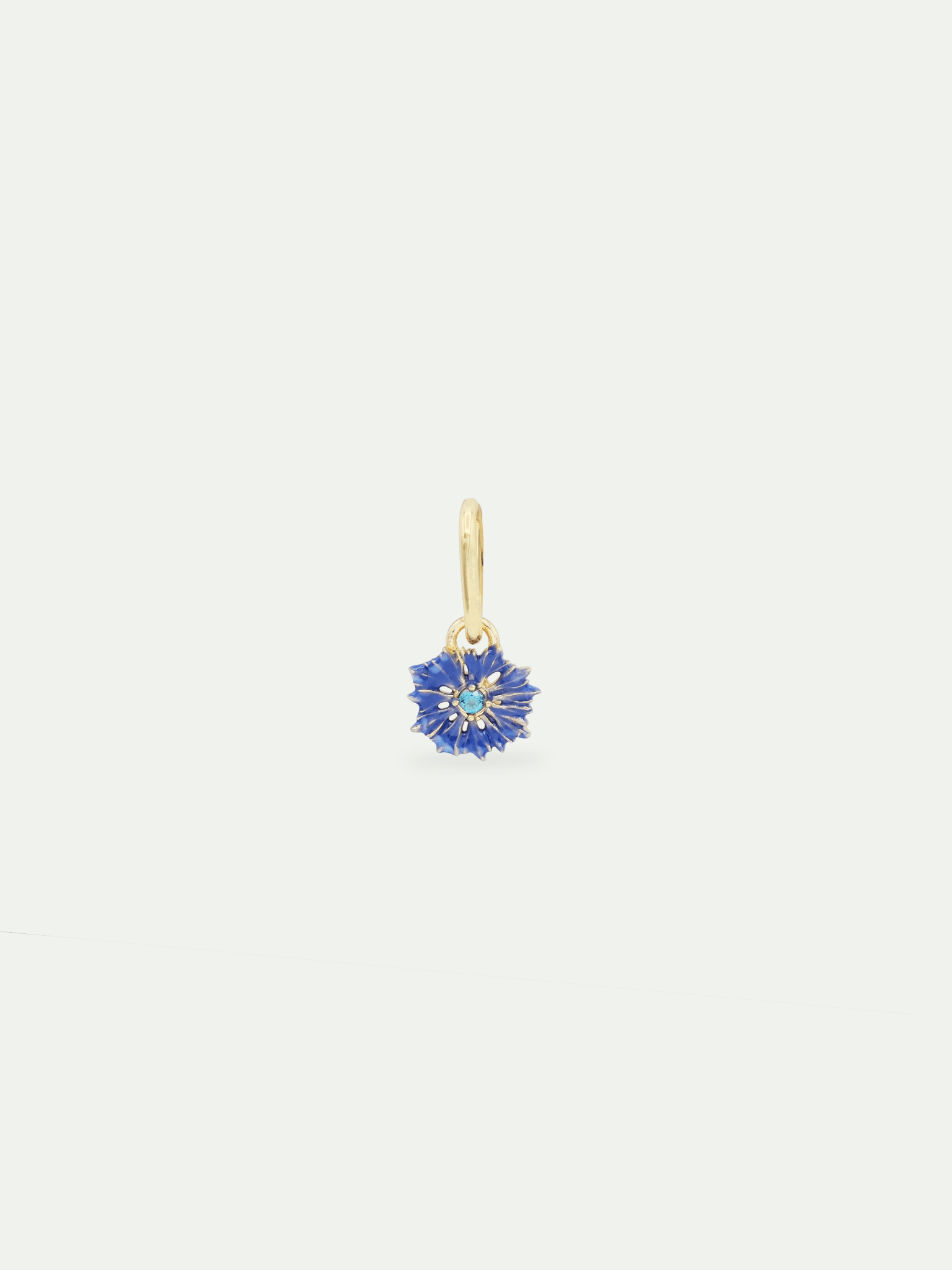 Cornflower Pendant, Memory And Resilience | AWPE4121 - Les Nereides