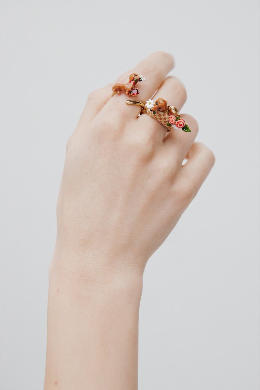Dachshund. Daisy And Pink Stone Adjustable Ring | AWLA6021 - Les Nereides