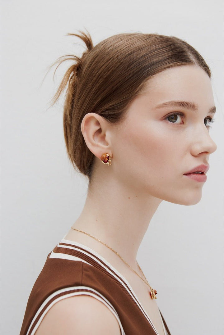 Dachshund & Eiffel Tower Sleeper Earrings | AWLA1031 - Les Nereides