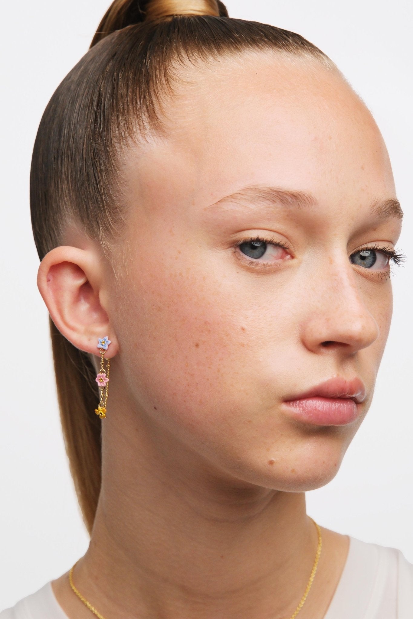 Dangle Earrings With 3 Colourful Jasmine Flowers | AUTR1051 - Les Nereides