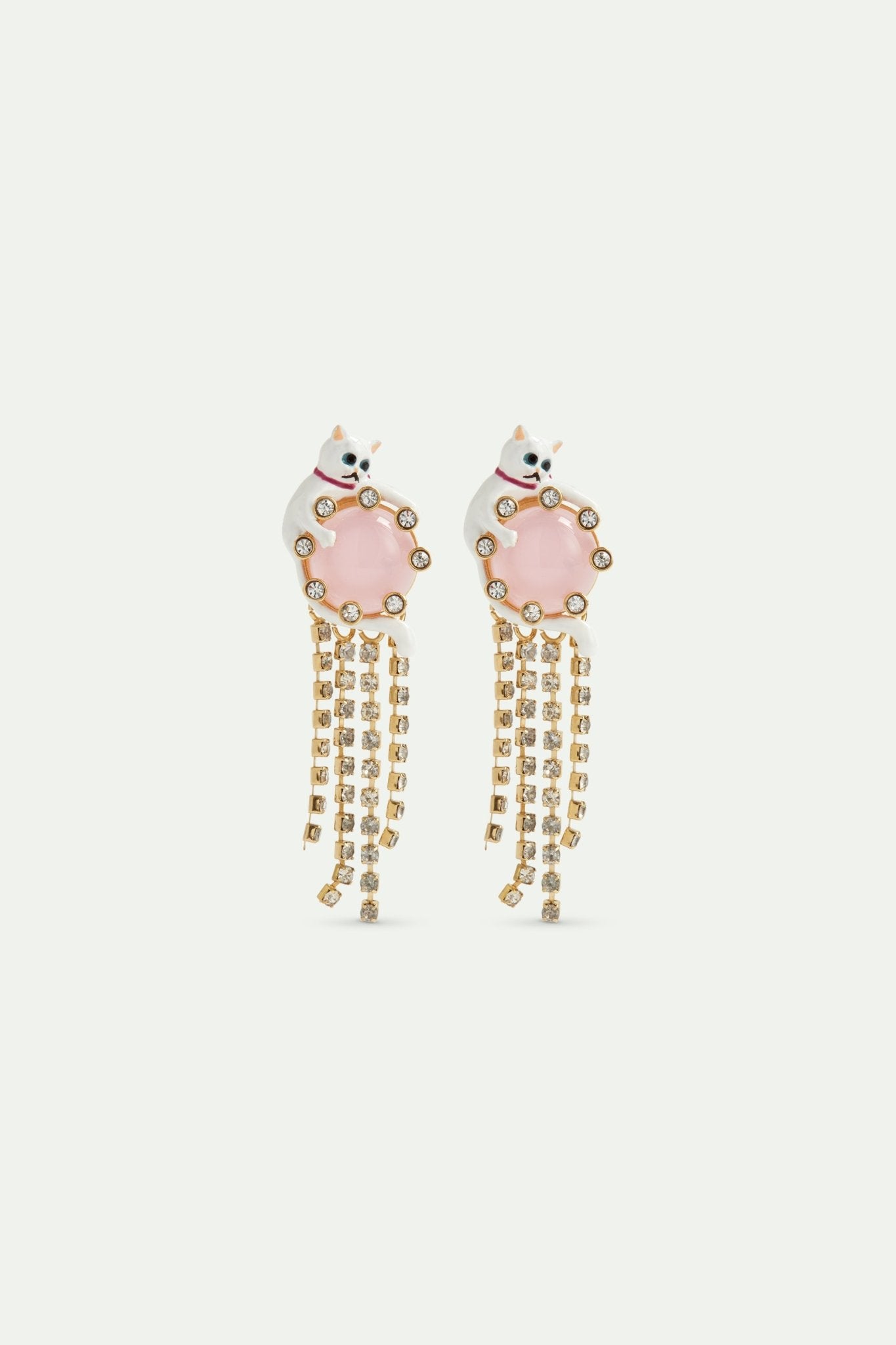 Dangle post earrings with white cat, pink round stone, and rhinestone chain. | AVLA1061 - Les Nereides