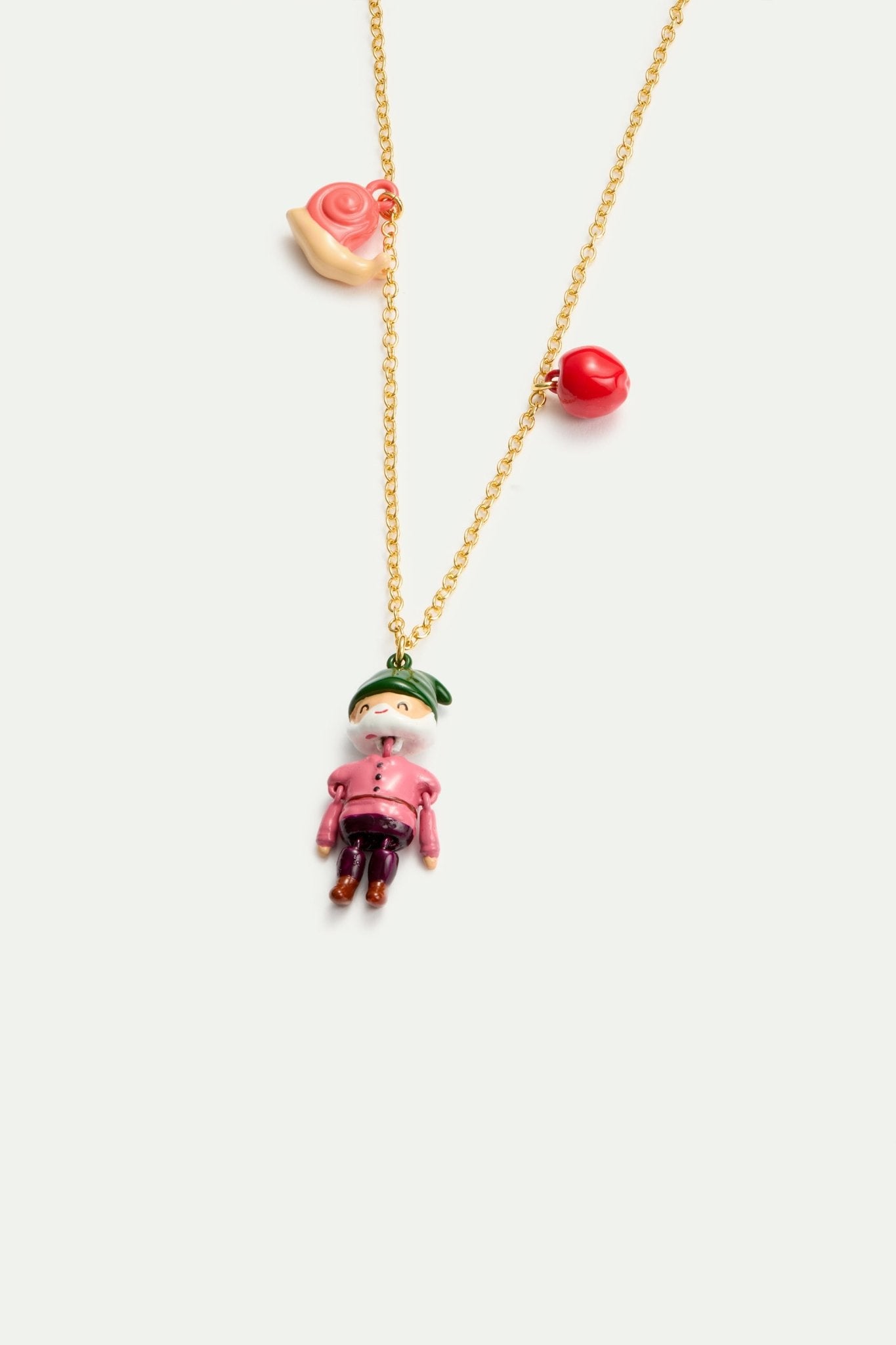 Dwarf, apple and snail pendant necklace | AVPO3041 - Les Nereides