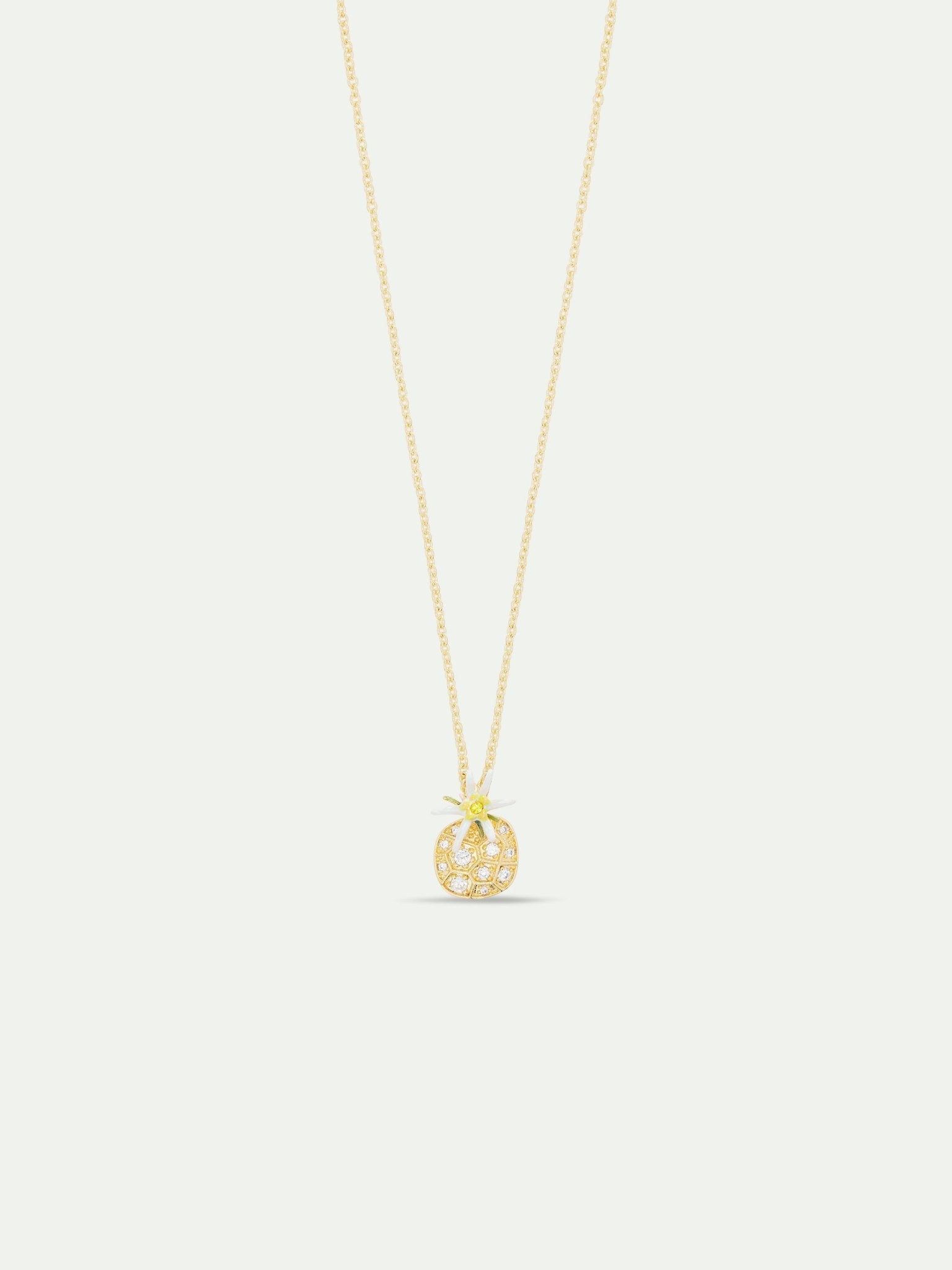 Edelweiss Flower And Cubic Zirconia Pendant Necklace | AULA3041 - Les Nereides