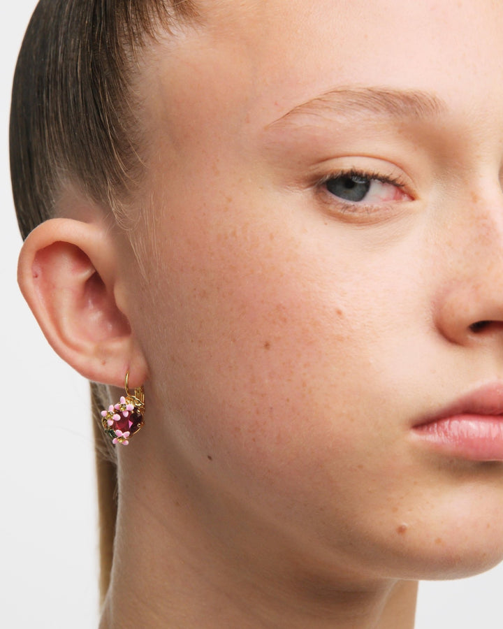 Faceted Bead And Pink Clematis Montana Earrings | AUVI1031 - Les Nereides