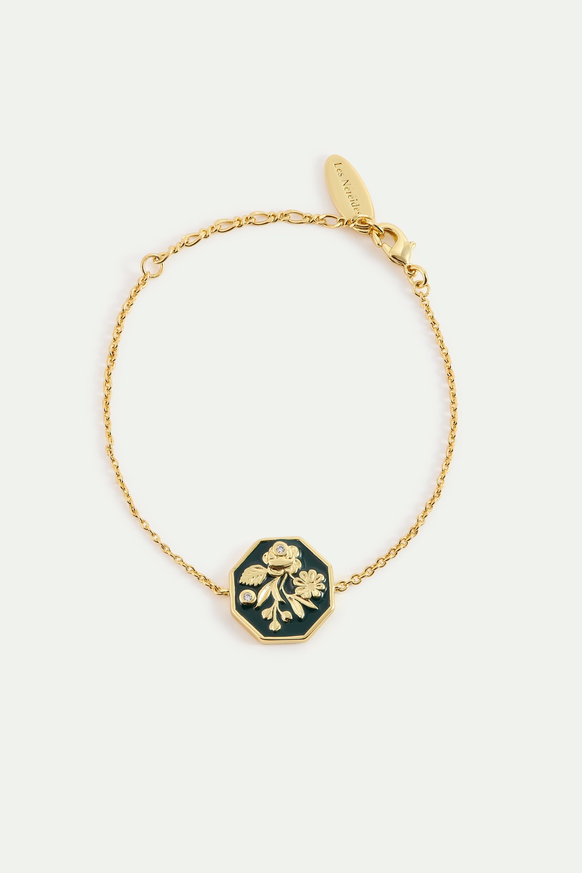 Black And Gold Peony Medallion Bracelet With Cultured Pearls | AYOP2031