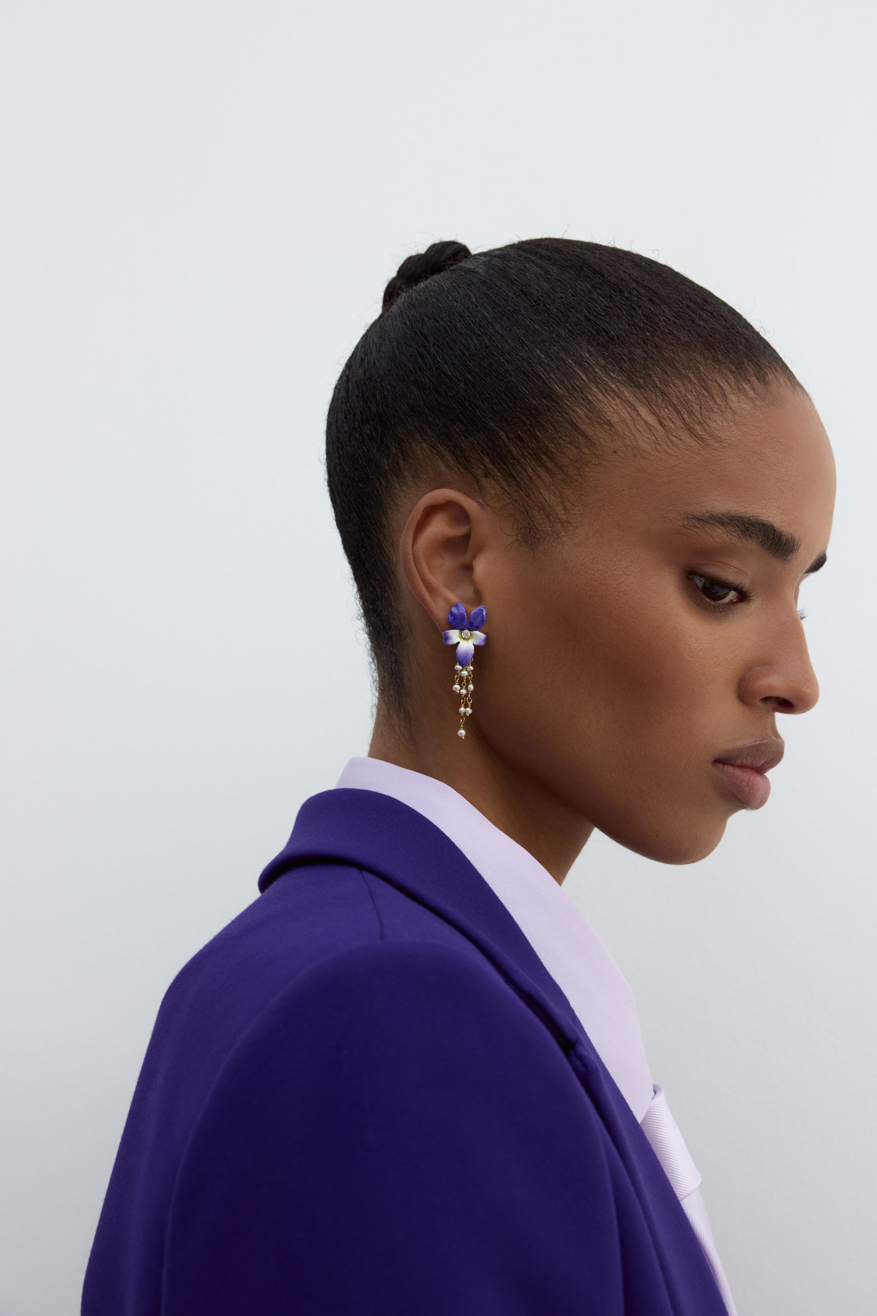 Violet And Cultured Pearls Dangle Earrings | AYCV1011