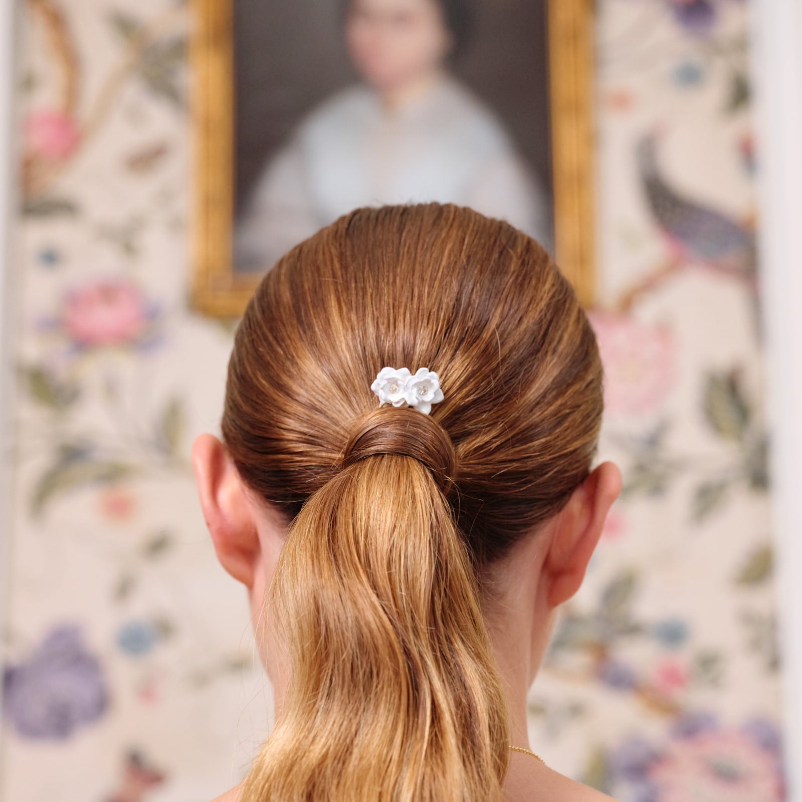 Gardenia And Cut Crystal Stone Hair Pin | ATBP4011 - Les Nereides