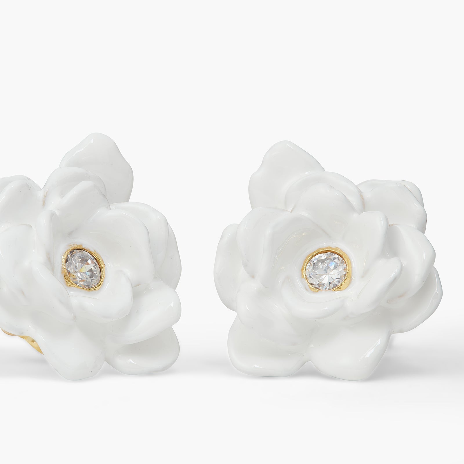 Gardenia And Cut Stone Earrings | ATBP1081 - Les Nereides