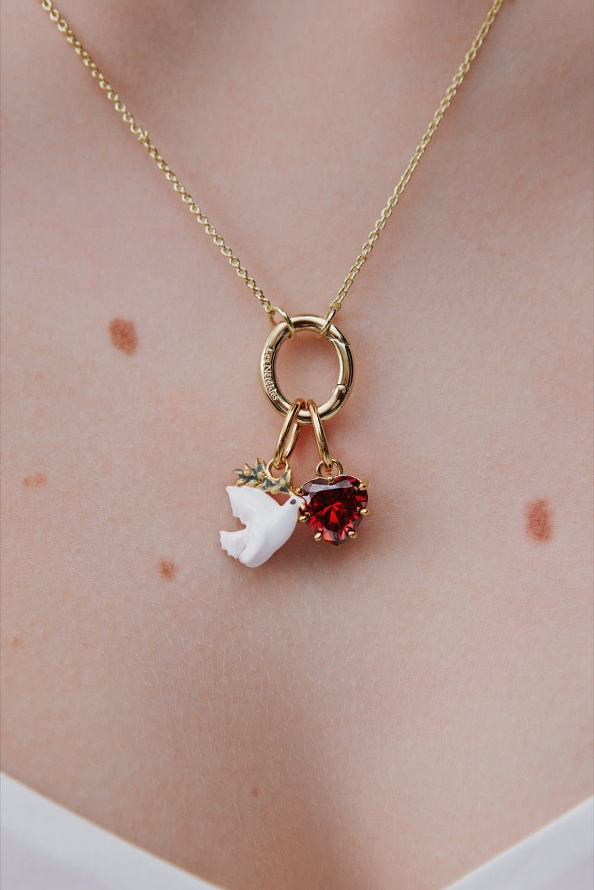 Garnet Red Pendant, Youthfulness and Attraction | AWPE4281 - Les Nereides