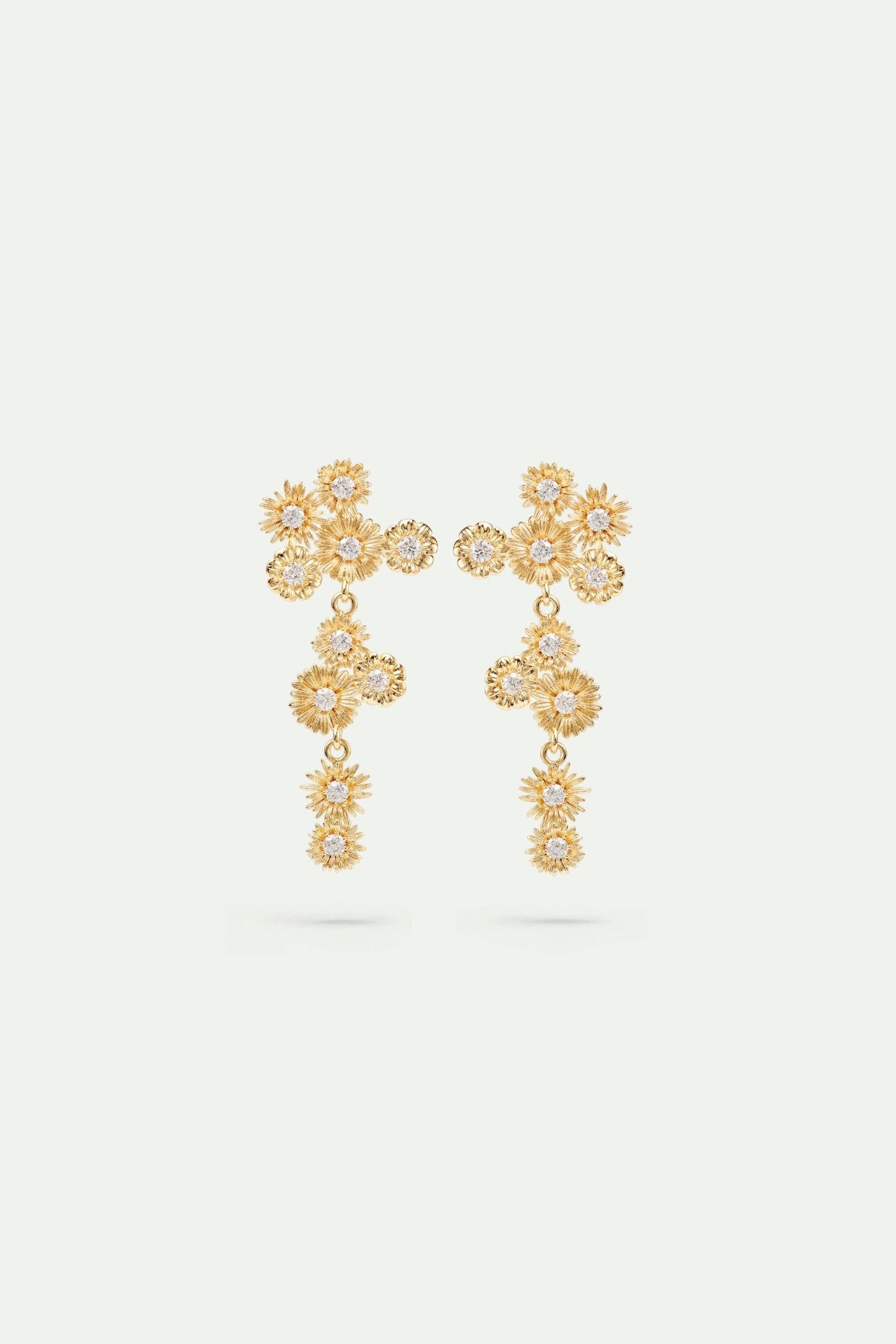 Golden flower and crystal dangle earrings | AVNF1131 - Les Nereides