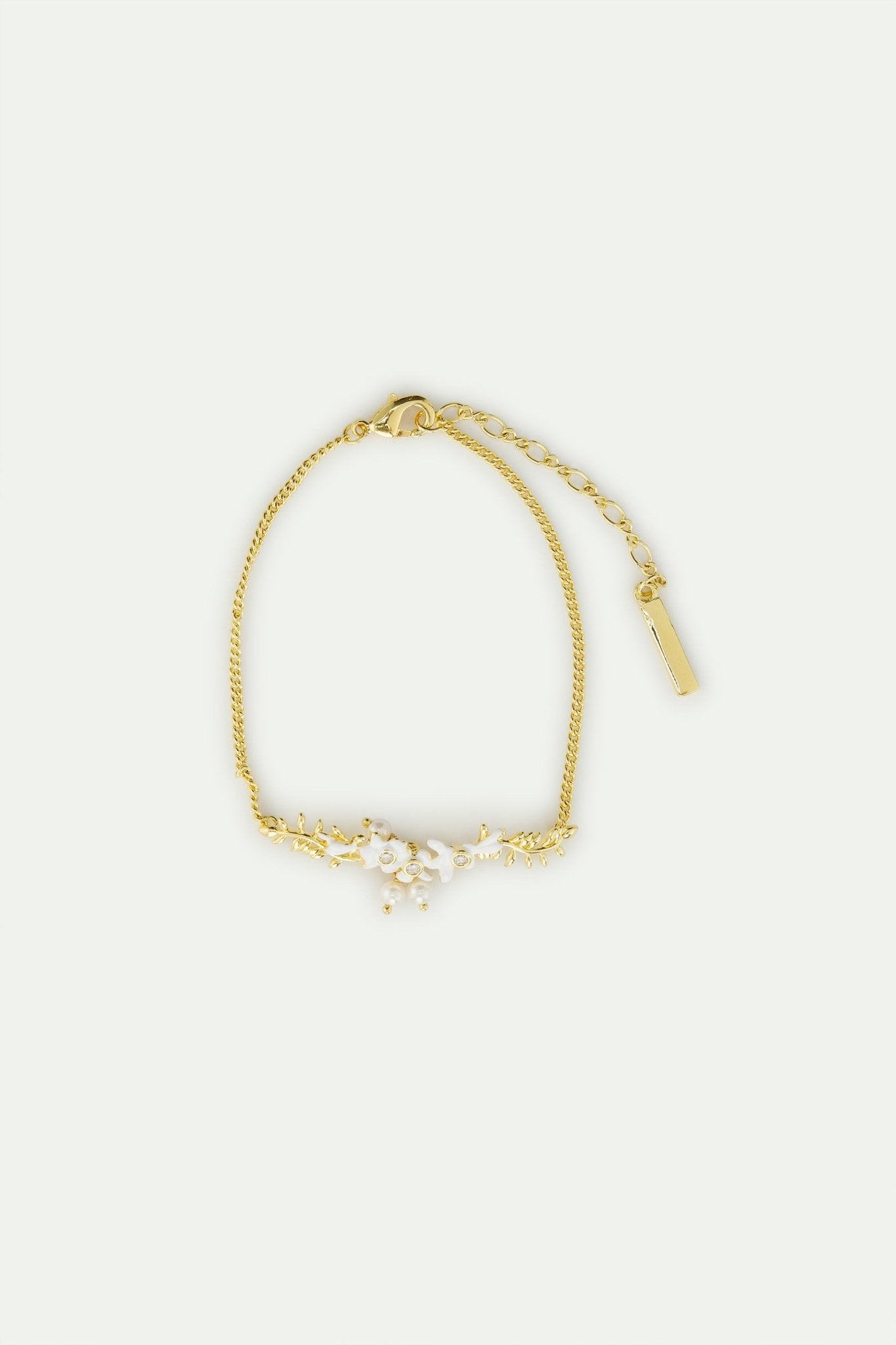 Golden Laurel Leaf, White Wisteria And Cultured Pearl Bracelet | AWNF2021 - Les Nereides