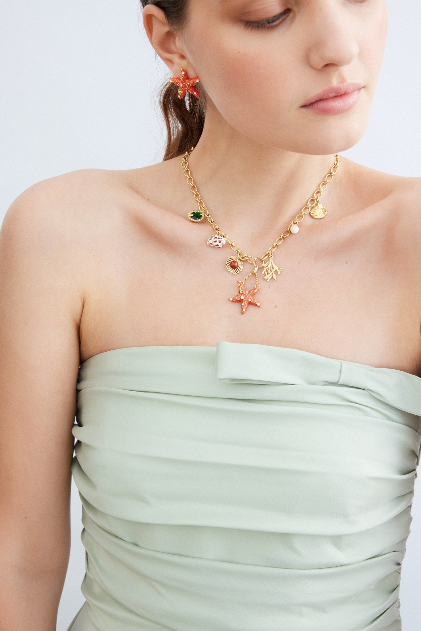 Golden Starfish Necklace With Shell Pendants | AXMO3051 - Les Nereides