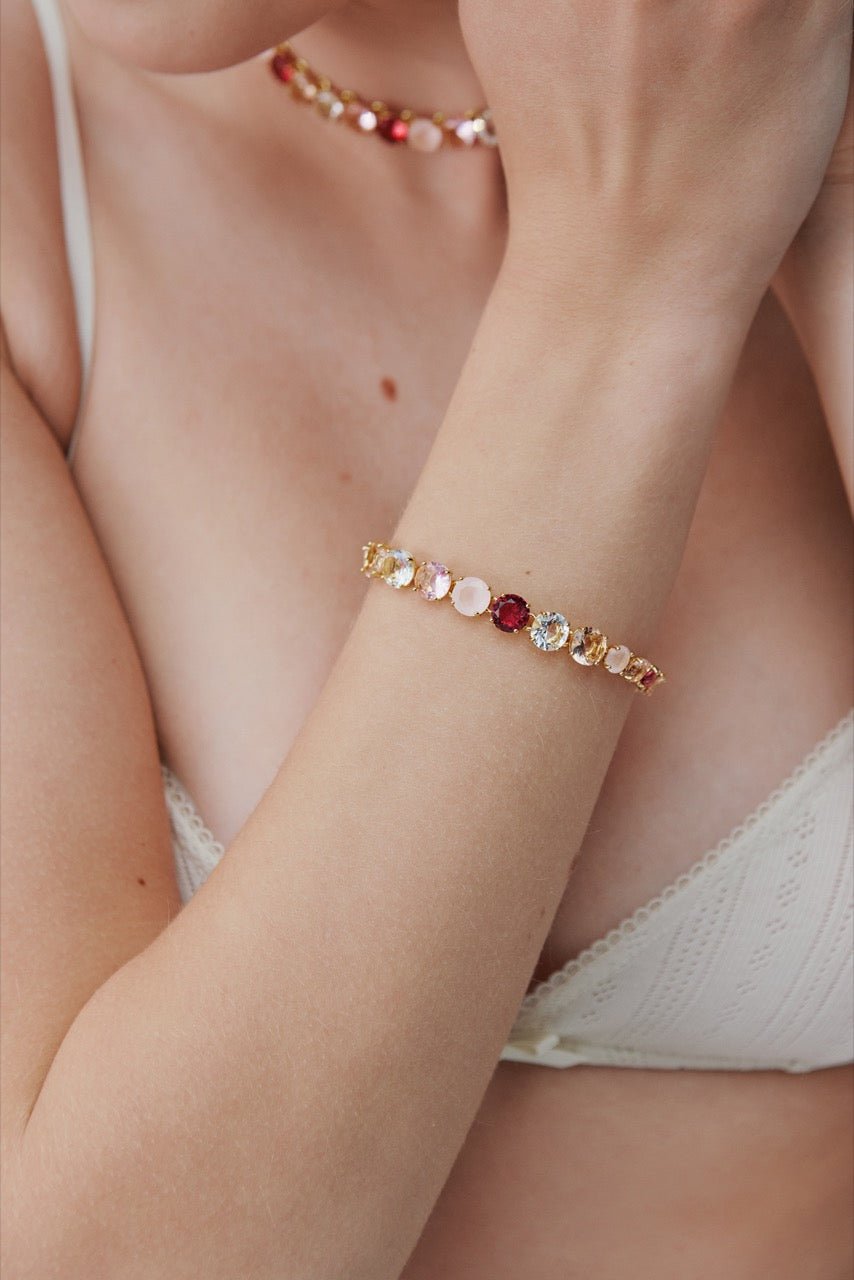 Gradient Pink Diamantine Fine Bracelet With Row Of Stones | AWLD2521 - Les Nereides