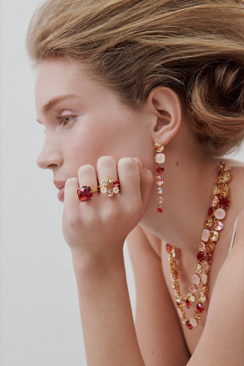 Gradient Pink Diamantine Ring With 6 Stones | AWLD6191 - Les Nereides