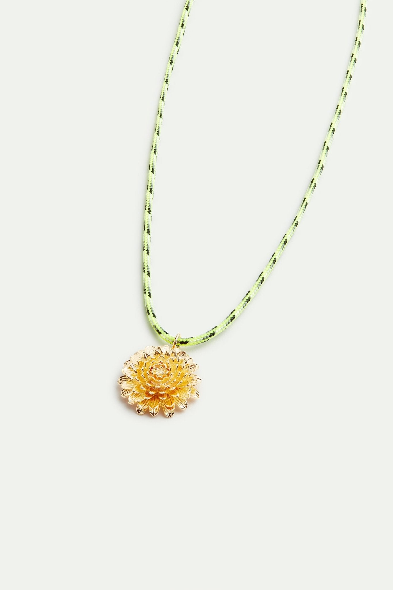 Green cord and golden dandelion necklace | AVNF3071 - Les Nereides