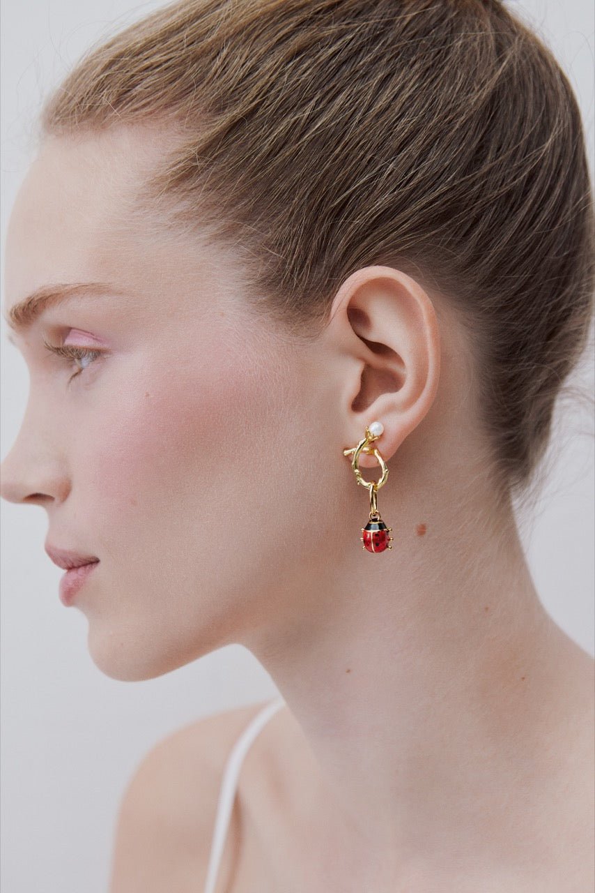 Ladybird Pendant, Luck and Ingenuity | AWPE4411 - Les Nereides