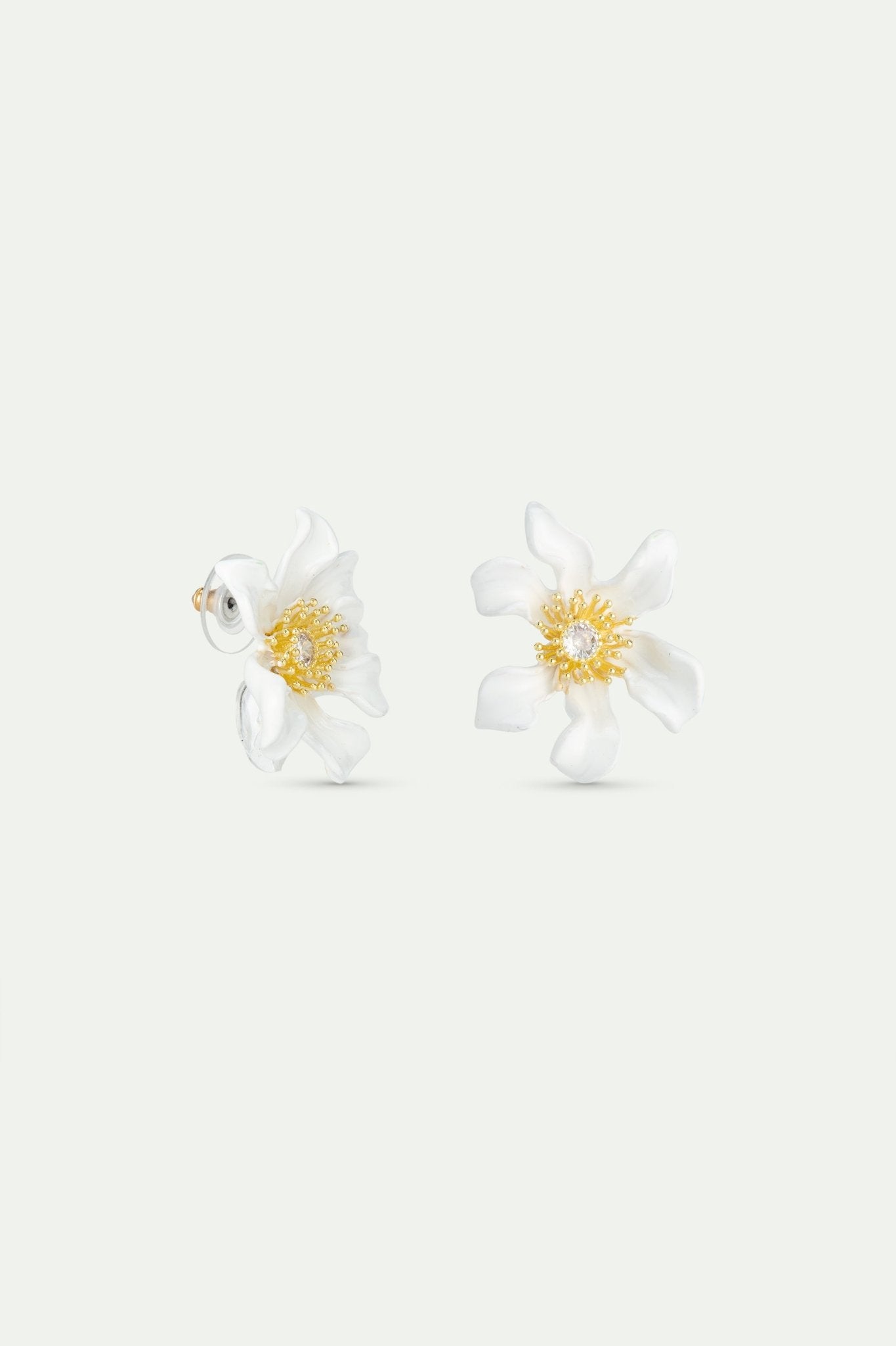 Large White Clematis Flower Earrings | AWNF1011 - Les Nereides