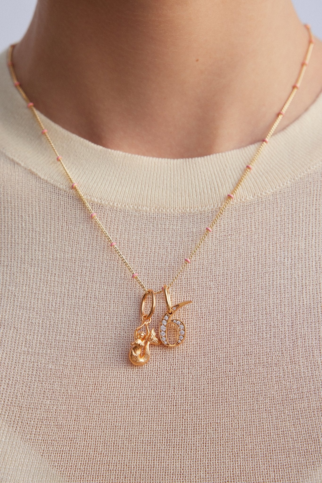 Number 6 Pendant, Calm And Generosity | AXPE4061 - Les Nereides