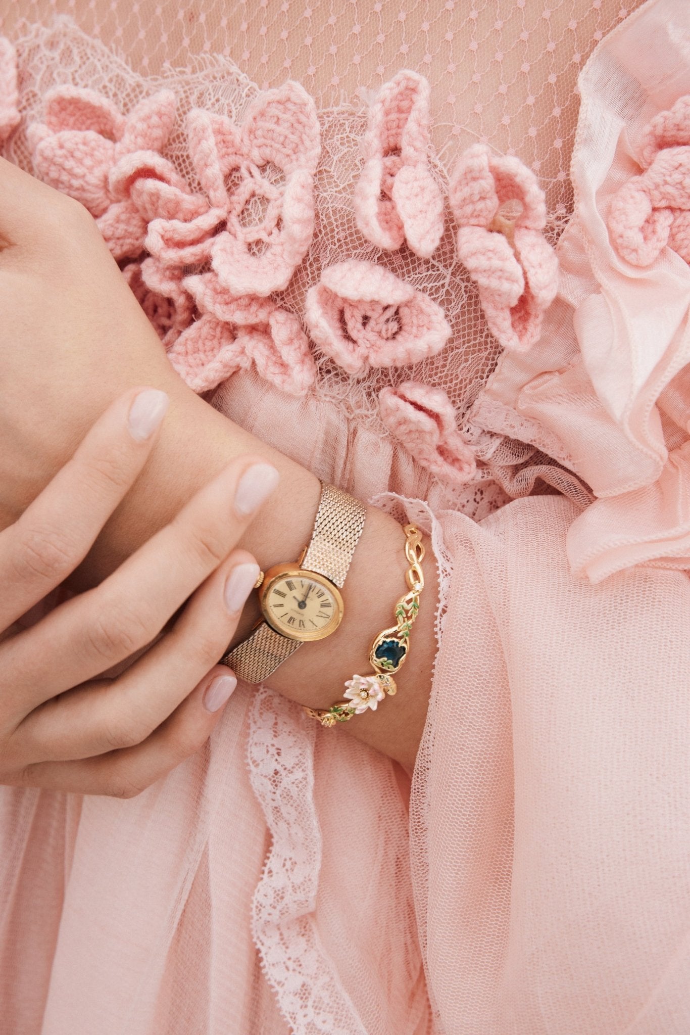 Pink Water Lily And Round Blue Stone Cuff Bracelet | AXON2011 - Les Nereides