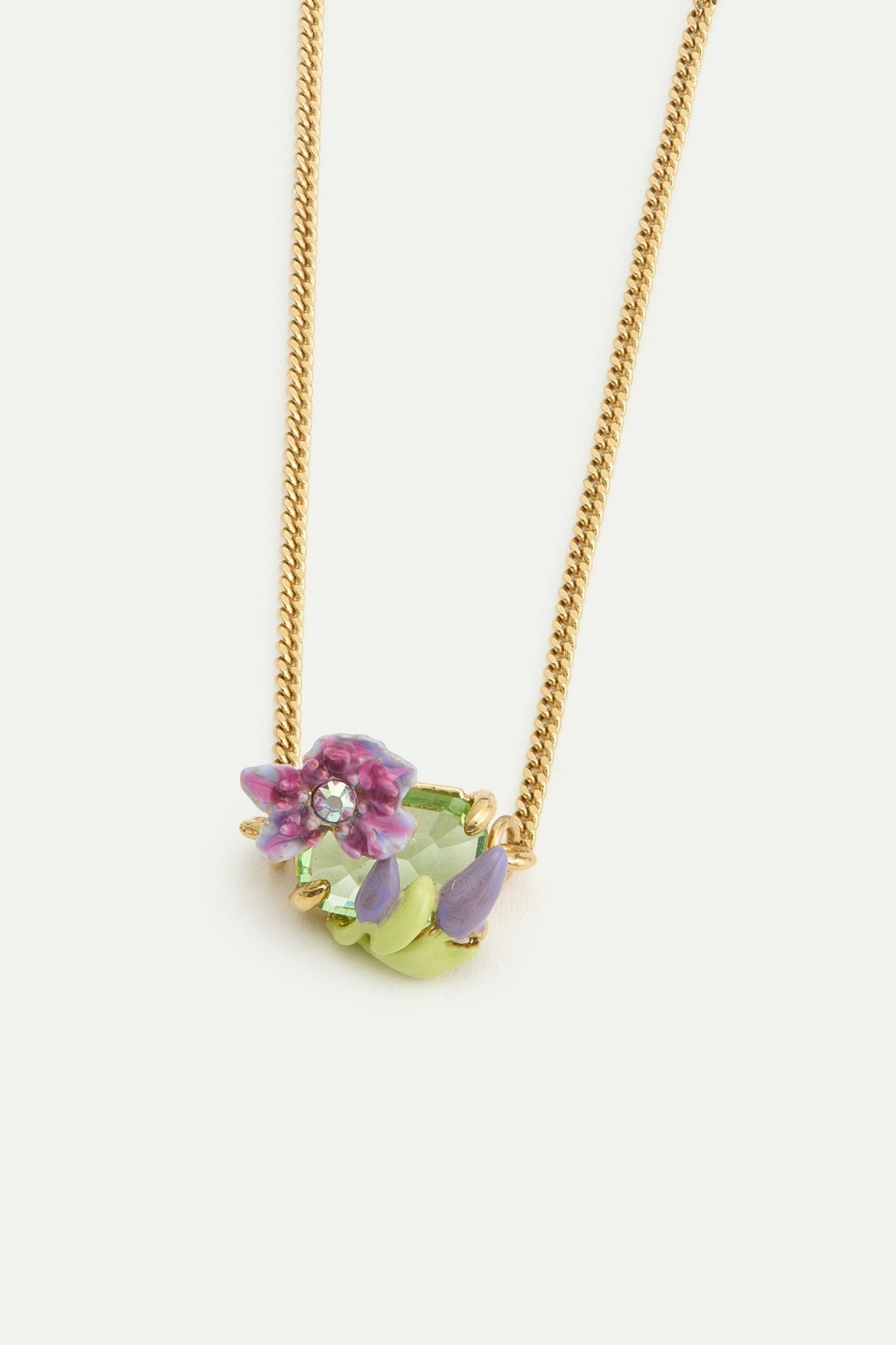 Purple Clematis And Green Emerald - Cut Crystal Pendant Bracelet | AWMM2031 - Les Nereides