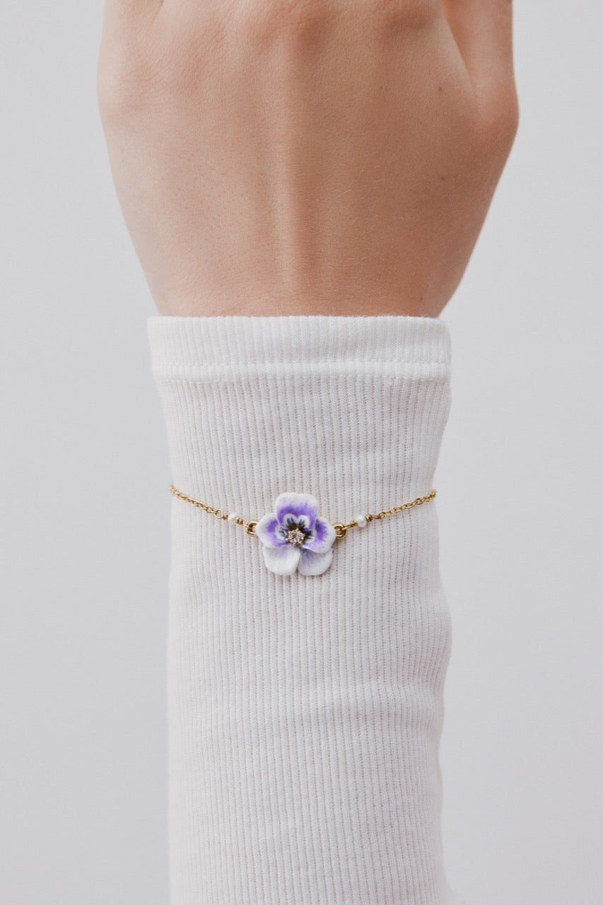 Purple Pansy And Cut Crystal Bracelet | AWMP2041 - Les Nereides