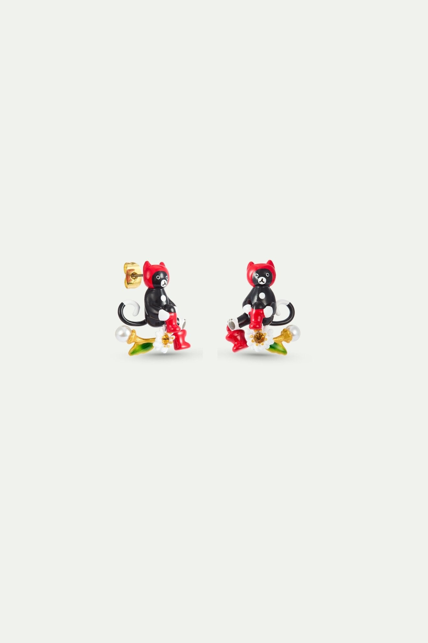 Puss In Boots Earrings | AXCN1031 - Les Nereides