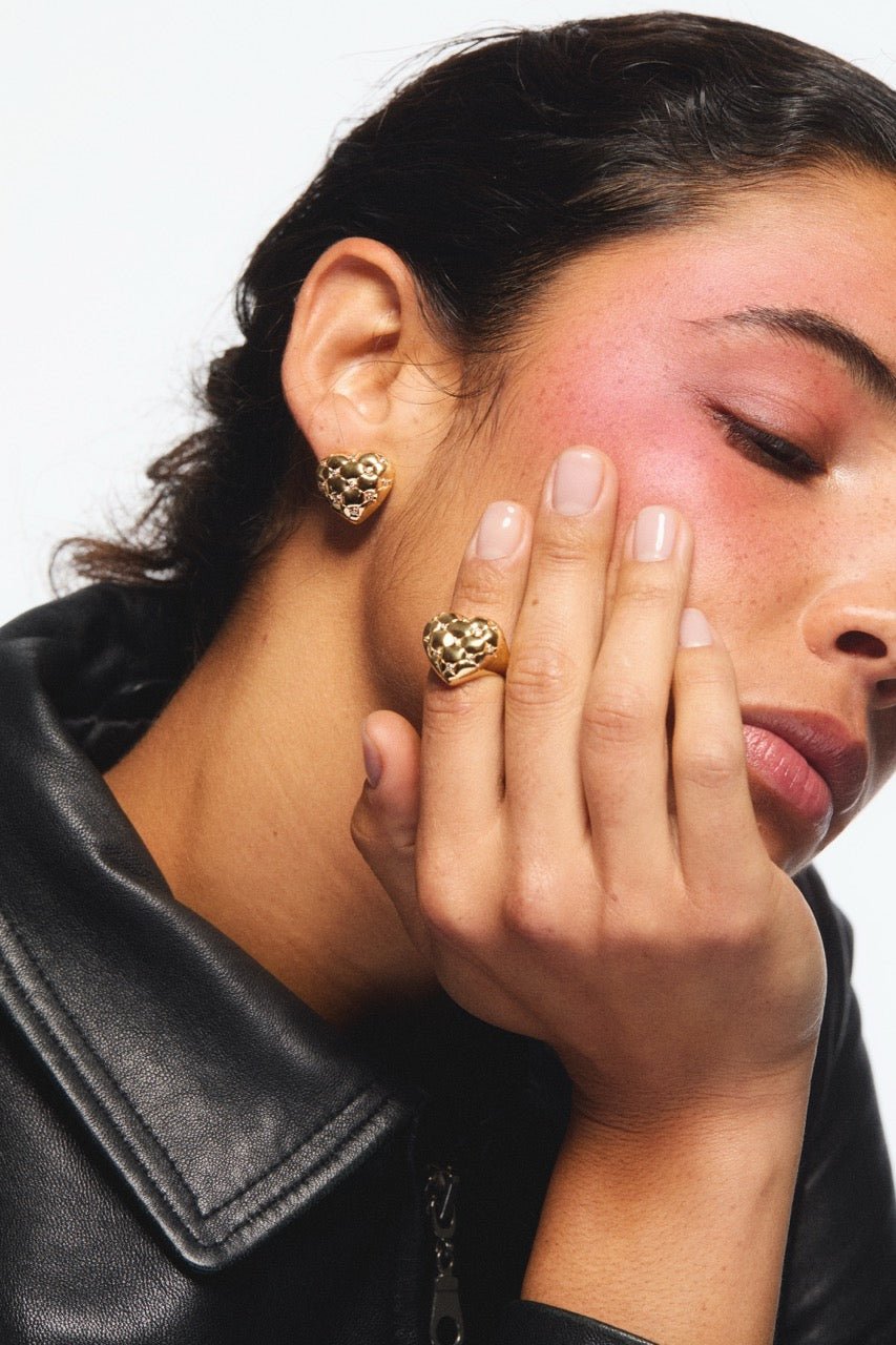 Quilted Gold Heart And Crystal Earrings | AVTH1031 - Les Nereides