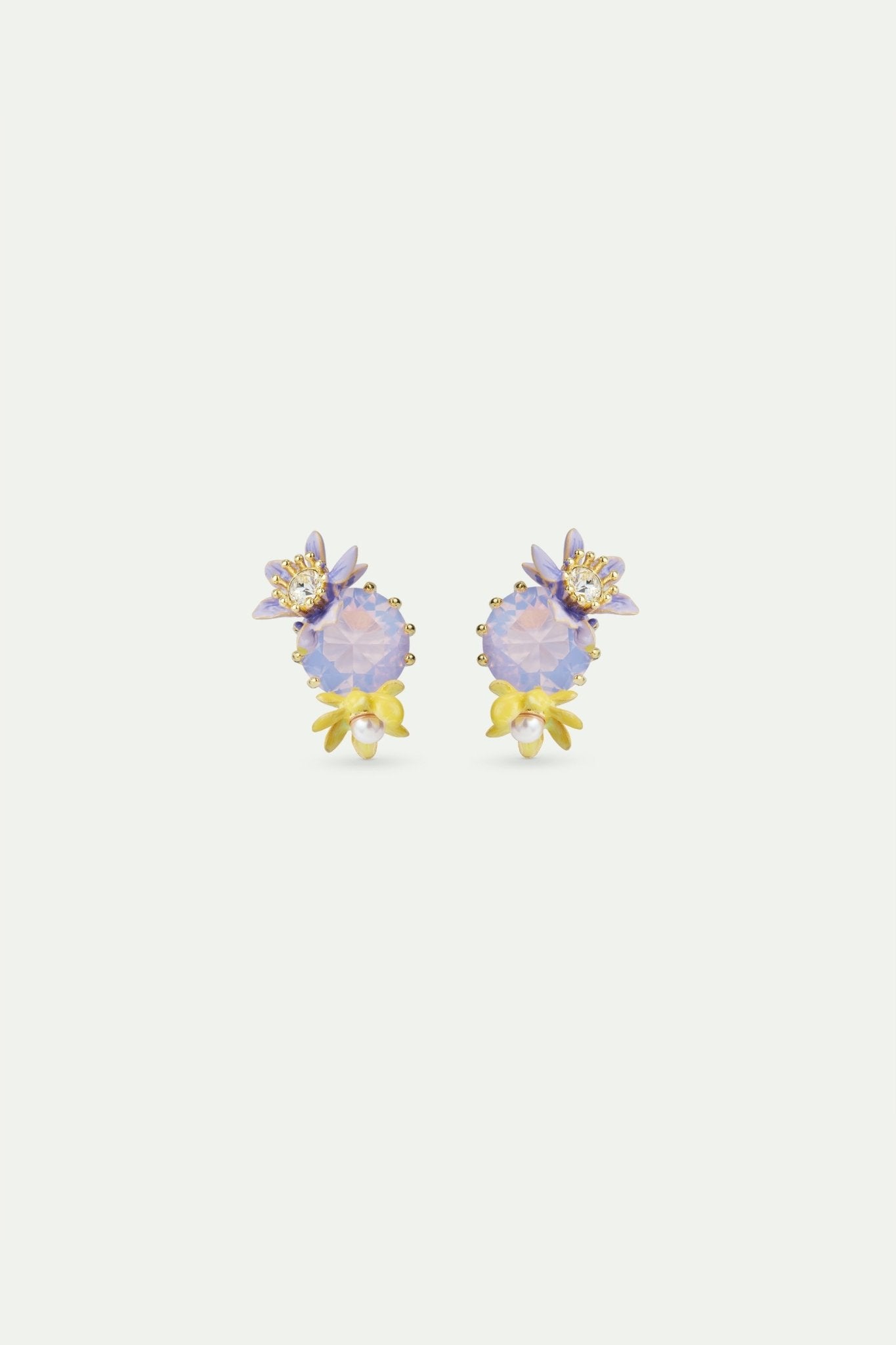 Round purple faceted crystal stone and magnolia flower earrings | AVFA1031 - Les Nereides