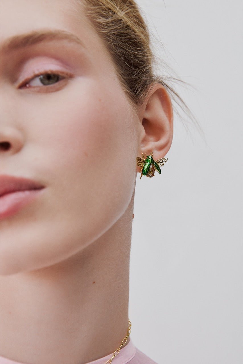 Sleeper Earrings With Flying Green Rose Chafer And Black Faceted Glass Stone | AWCC1071 - Les Nereides
