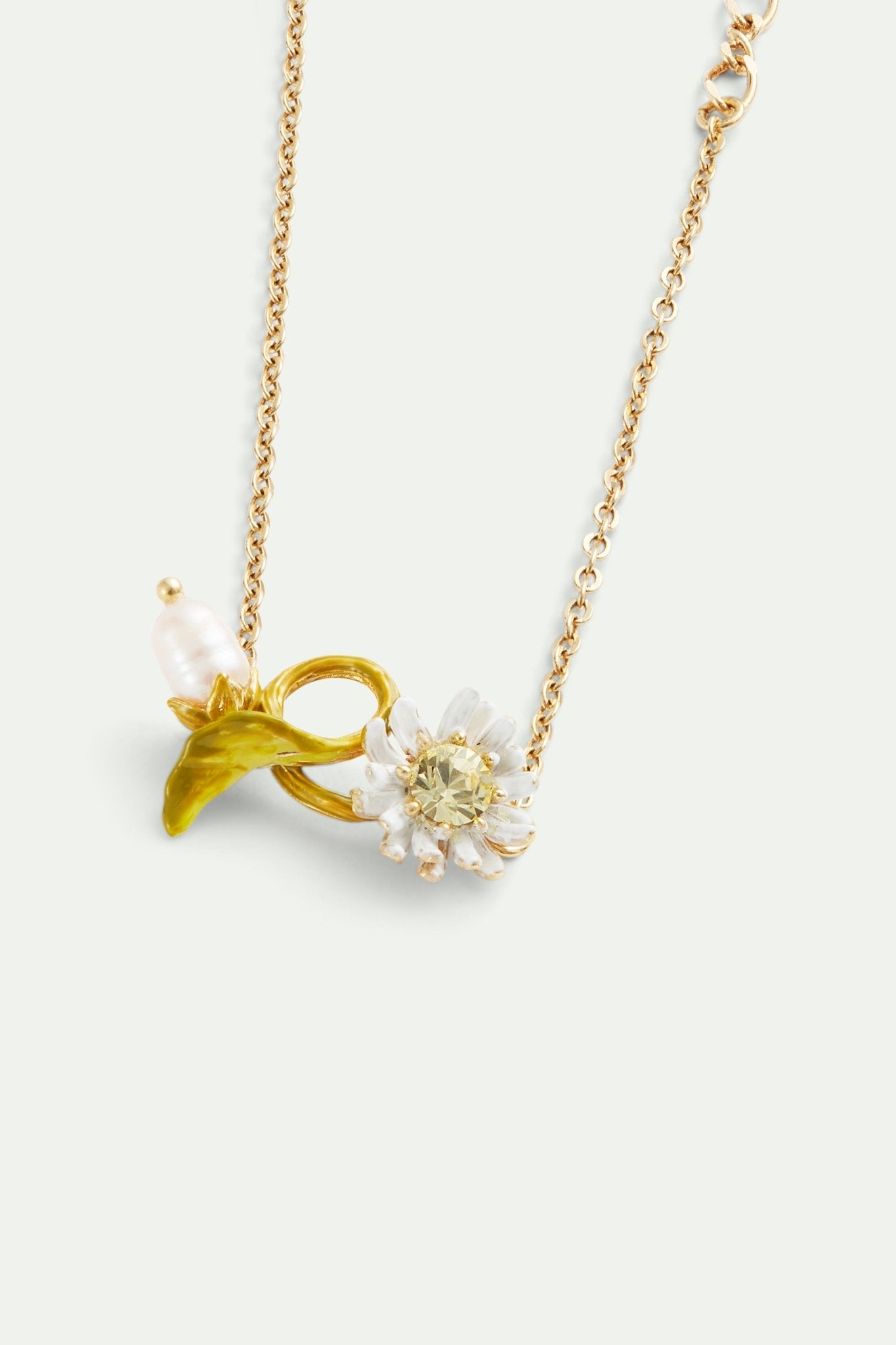 White and green daisy fine bracelet with mother of pearl bead | AVFR2031 - Les Nereides