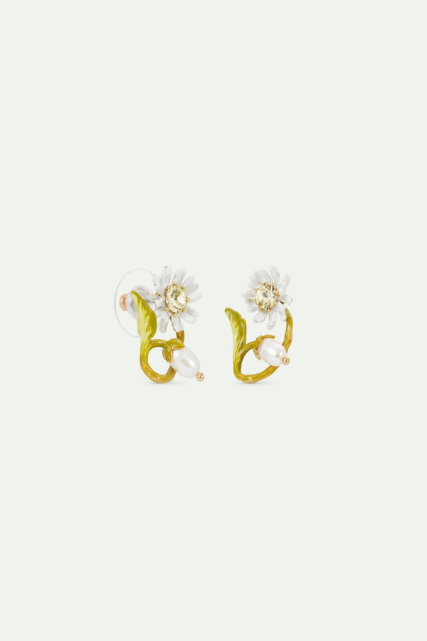 White and green daisy hoops, with a mother of pearl bead | AVFR1051 - Les Nereides
