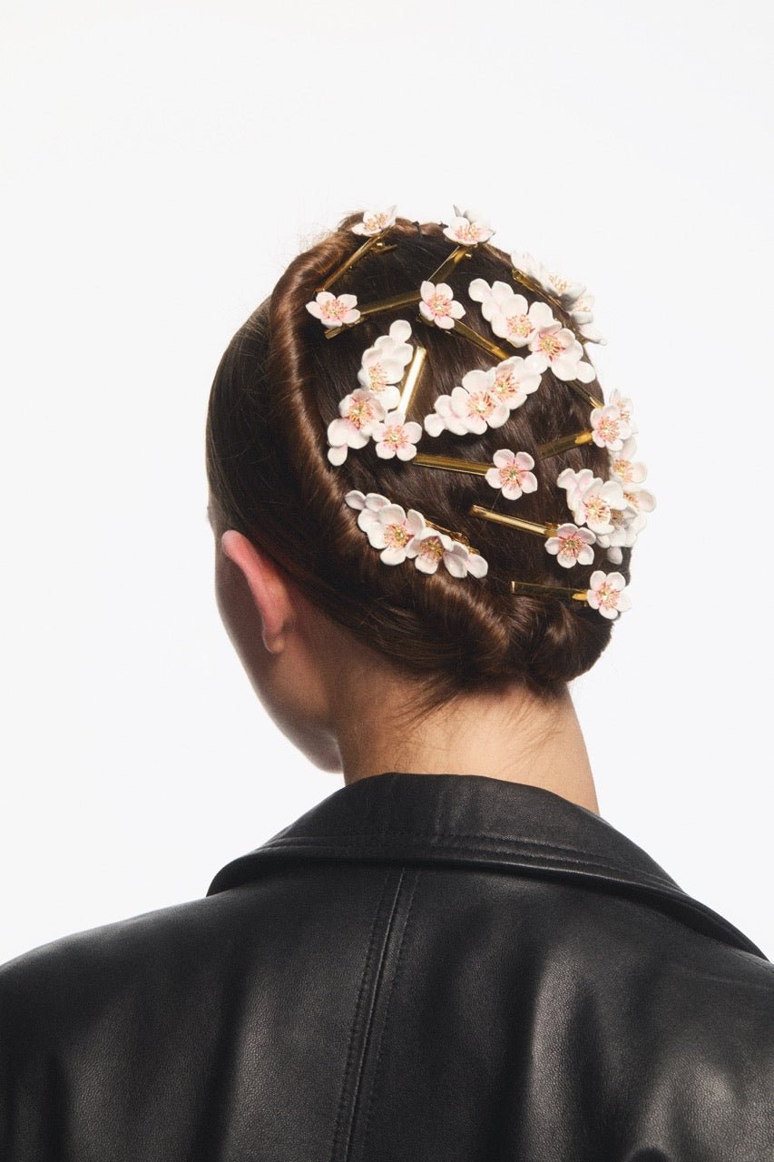 White Cherry Blossom Hair Pin | AVHA4021 - Les Nereides