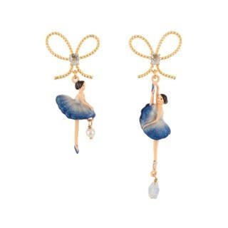 Asymmetric Pas de Deux With Knot Gradient Navy Australia Earrings | AEDDA1081 - Les Nereides