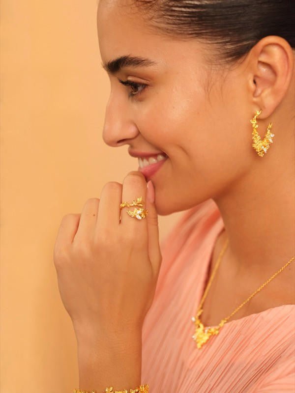 Bee And Honeycomb Adjustable Ring | APNF6041 - Les Nereides