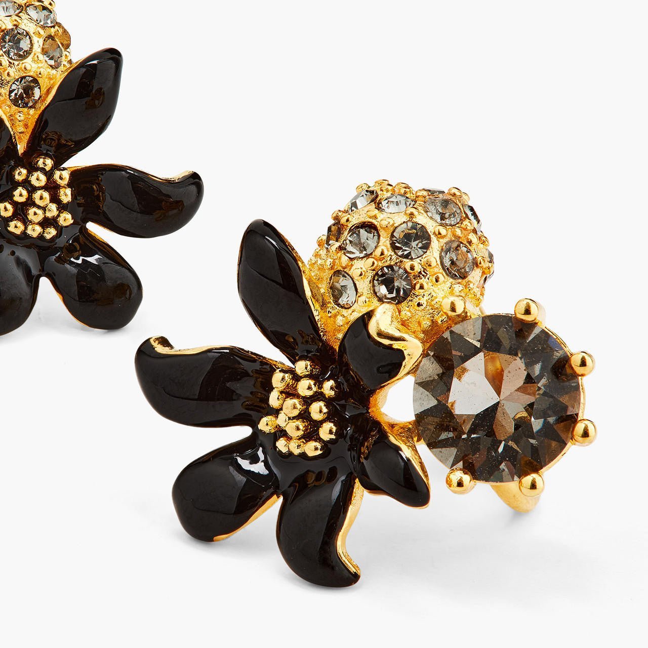 Black lily and Sphere paved with crystal earrings | AQFN1041 - Les Nereides