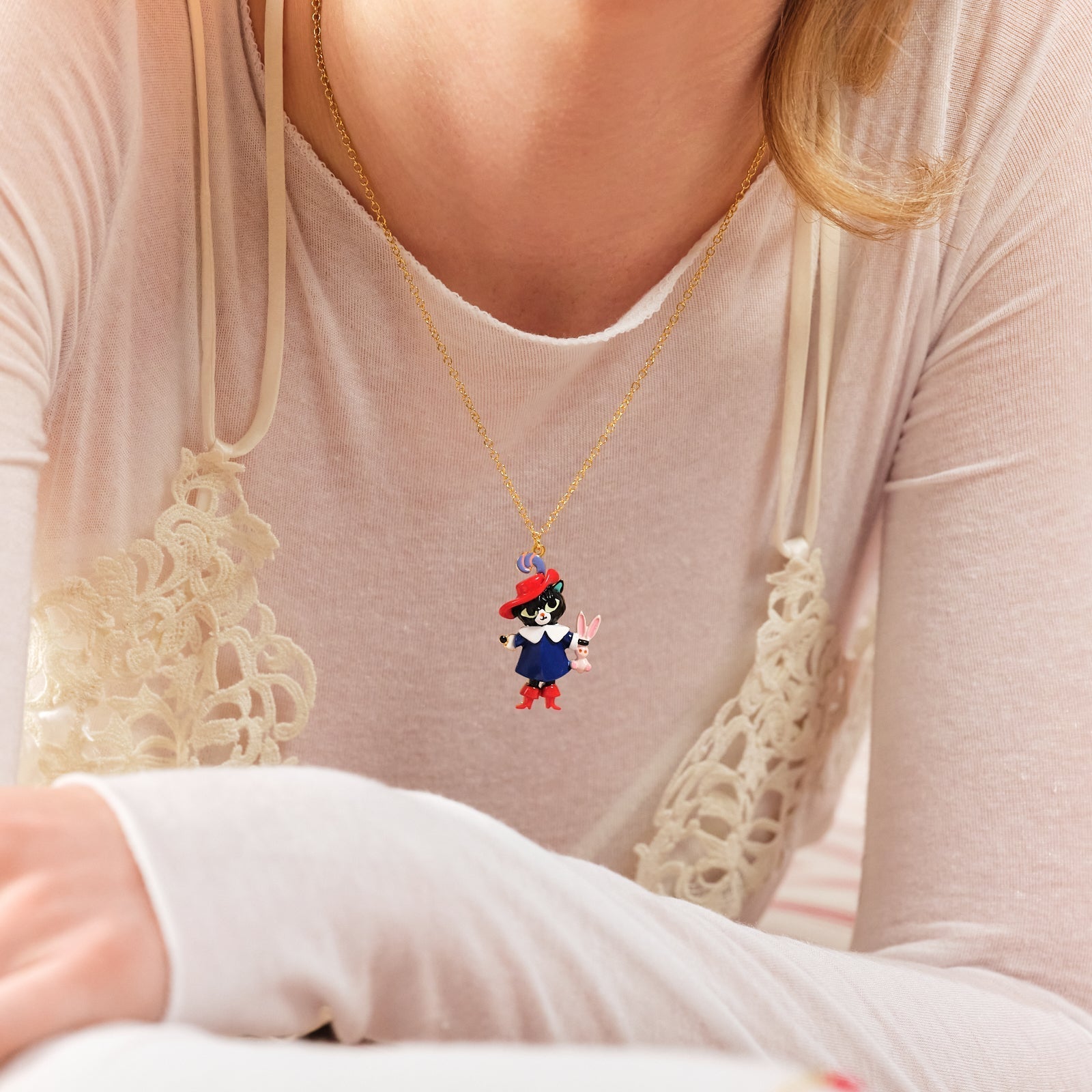 Charming Cat And Rabbit Pendant Necklace | ASCC3021 - Les Nereides