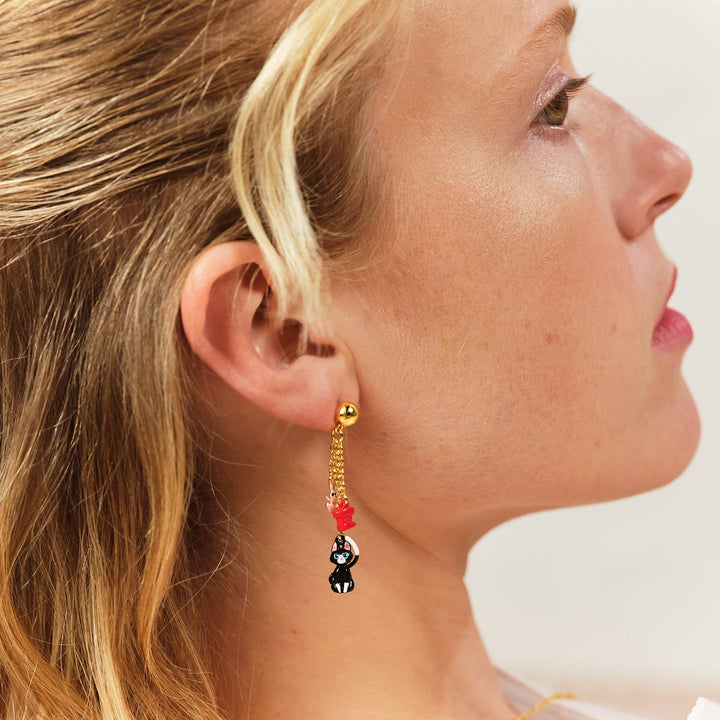 Charming Cat And Red Boots Dangling Earrings | ASCC1021 - Les Nereides