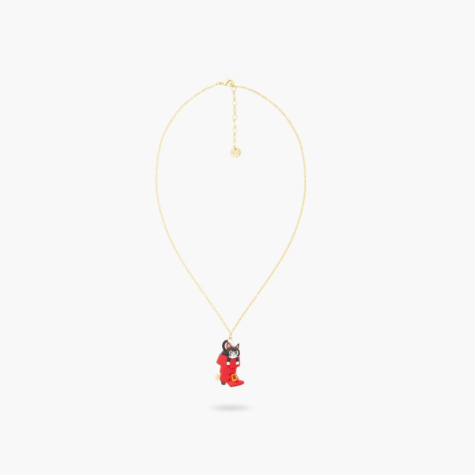 Charming Cat In A Red Boot Pendant Necklace | ASCC3011 - Les Nereides