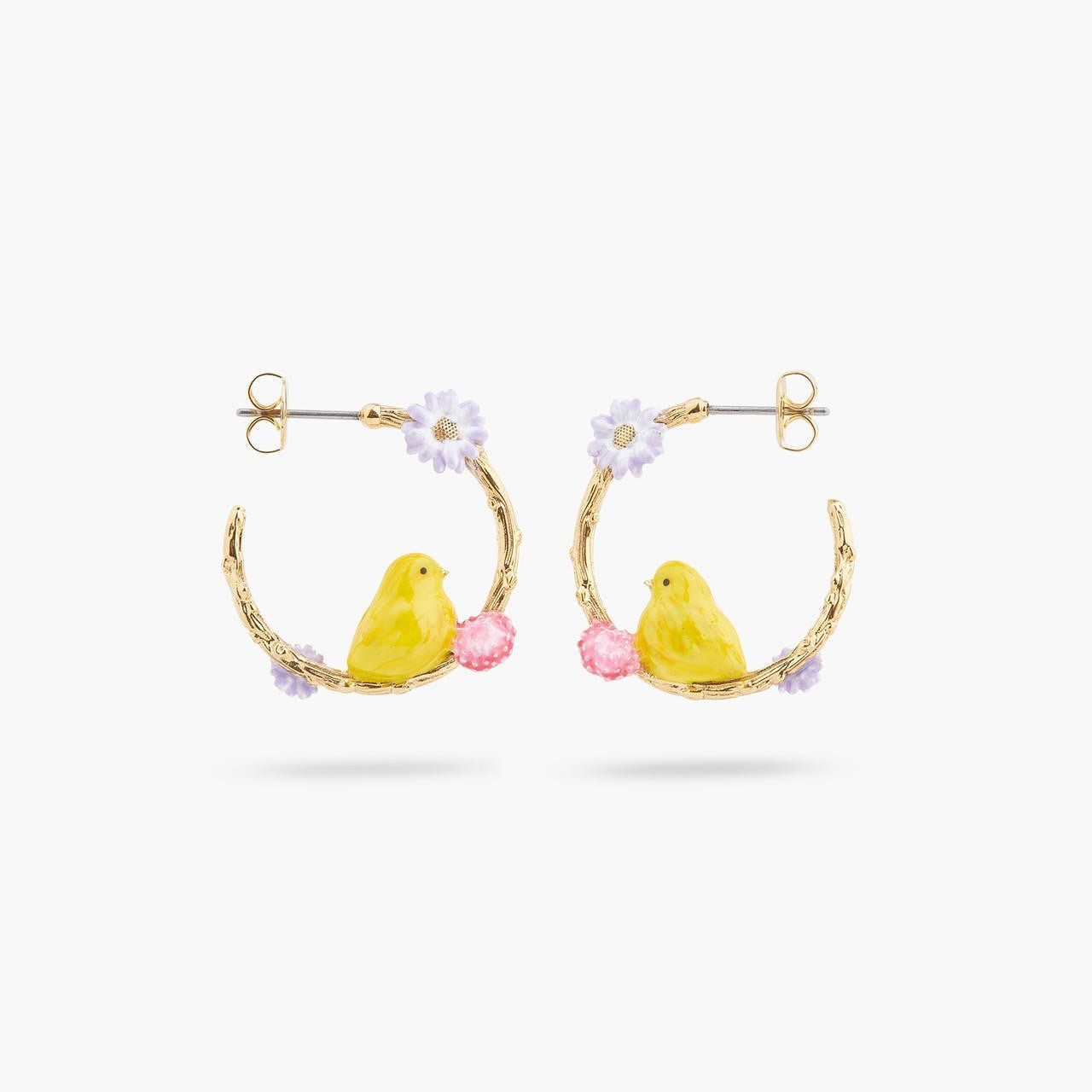Chick And White Aster Hoop Earrings | ARLA1071 - Les Nereides