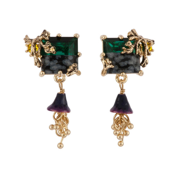 Eclatante Discrétion 2 Colored Crystal Stones With Coral & Bell Earrings | AFED1101 - Les Nereides