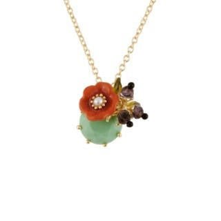 Eclatante Discrétion Japanese Quince With Green Stone Necklace | AEED3021 - Les Nereides