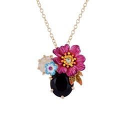 Eclatante Discrétion Pink Flower W/Green Stone Necklace | ACED3031 - Les Nereides