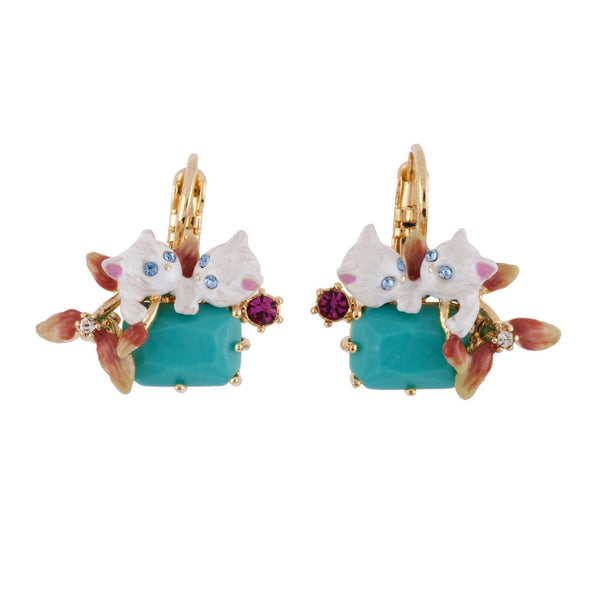 Eclatante Discrétion Turquoise Crystal Stone, Leaves & White Cats Earrings | AFED1051 - Les Nereides