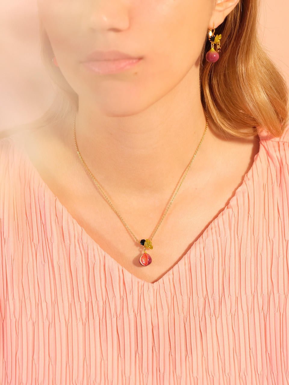 Fig And Black Stone Pendant Necklace | APVE3091 - Les Nereides